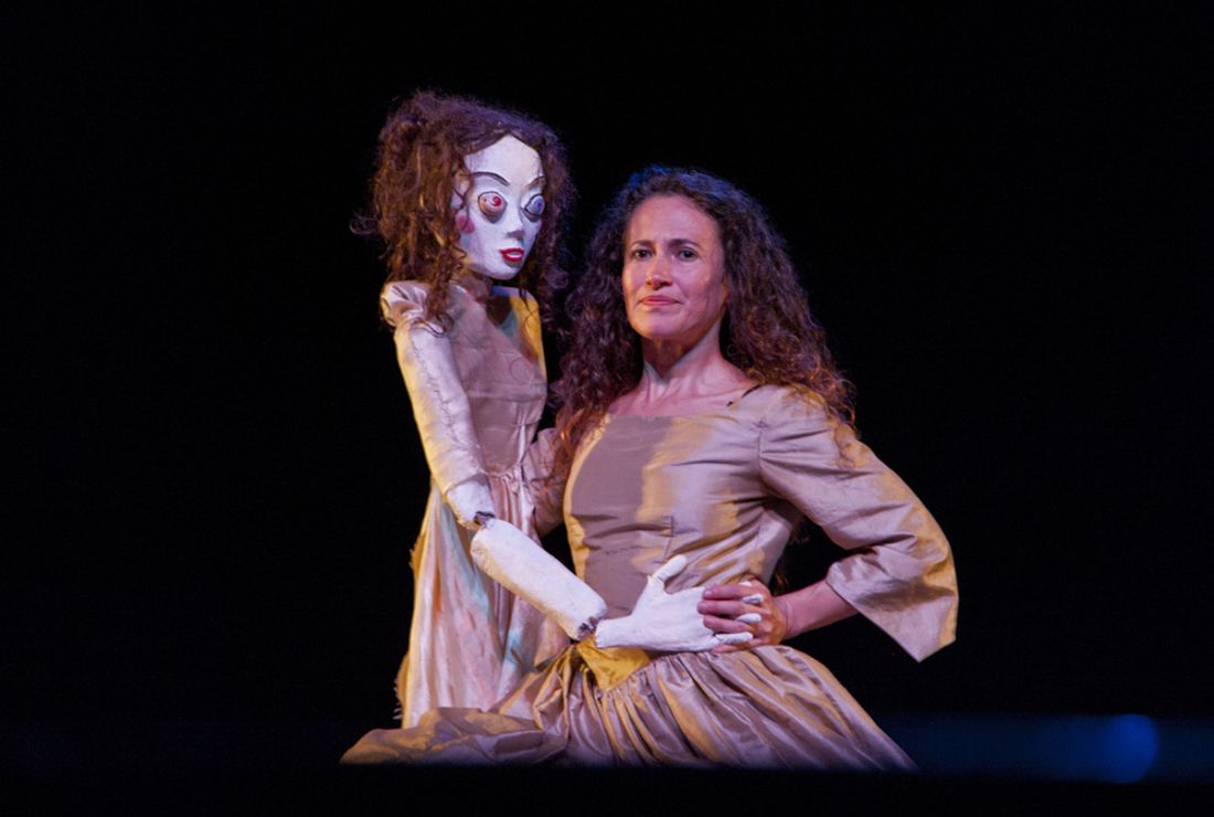 La Mujer que perdió la cabeza -Teatro en La FUGA