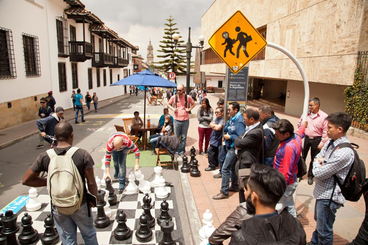 Urbanismo Táctico Estación Aguas Transmilenio