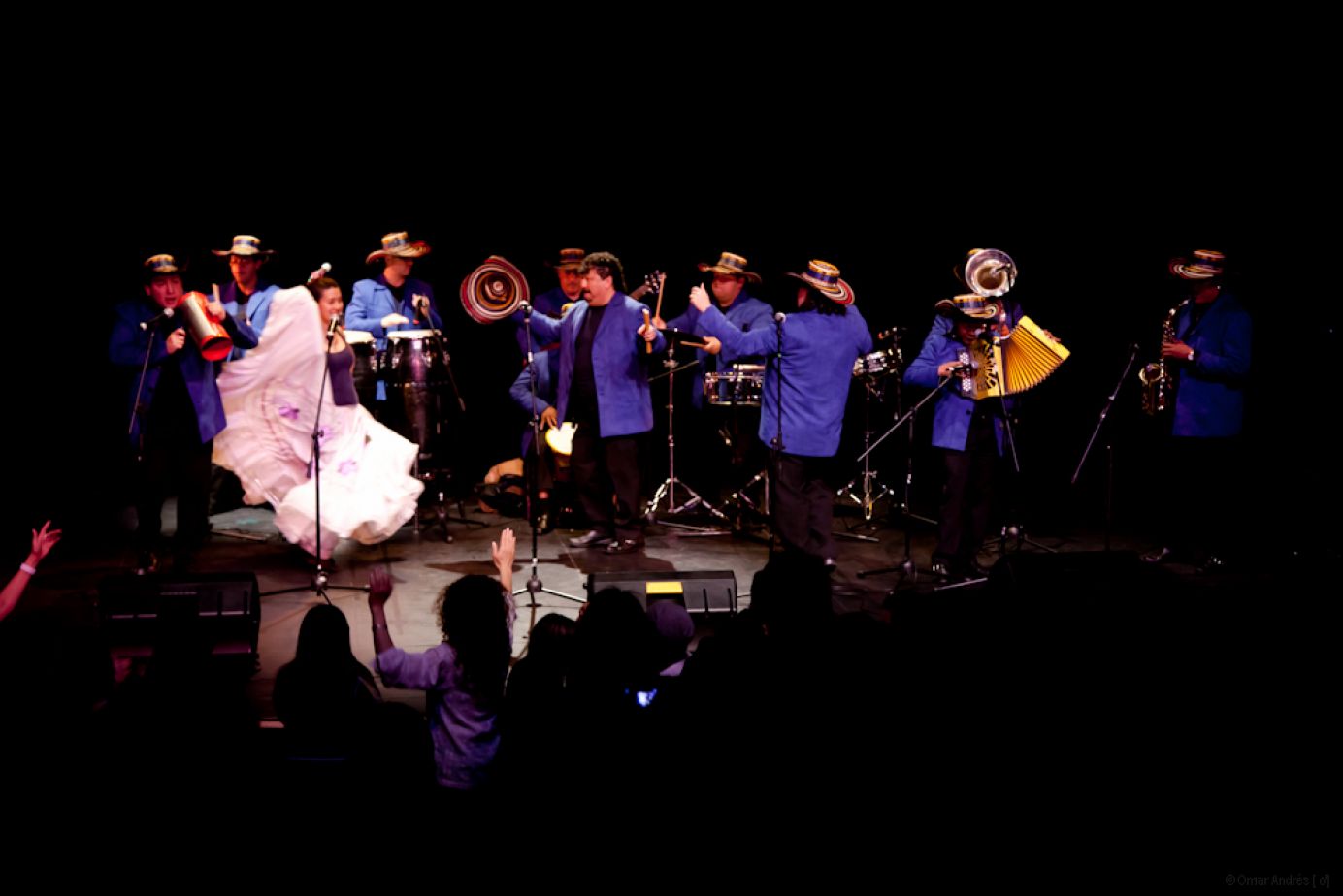 Los Nuevos Corraleros de Colombia - Concierto 2015
