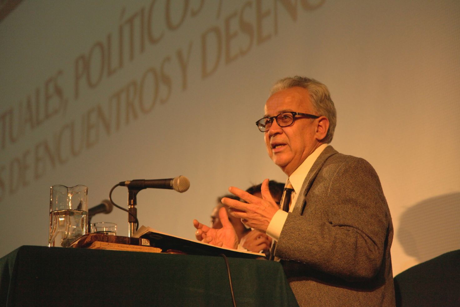 Cátedra de Historia Política 2014. Intelectuales, políticos y periodistas