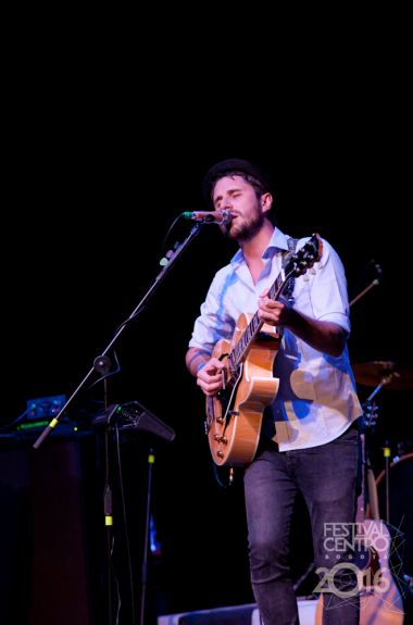 Juan Pablo Vega en Festival Centro 2016. Música Conciertos Bogotá LaFUGA
