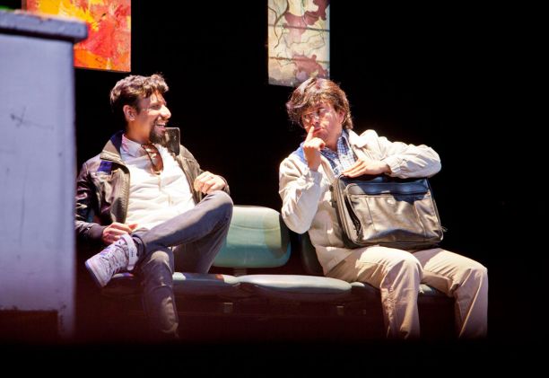 FUGA teatro | No solo los perros ladran de sed