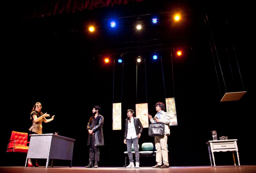 FUGA teatro | No solo los perros ladran de sed